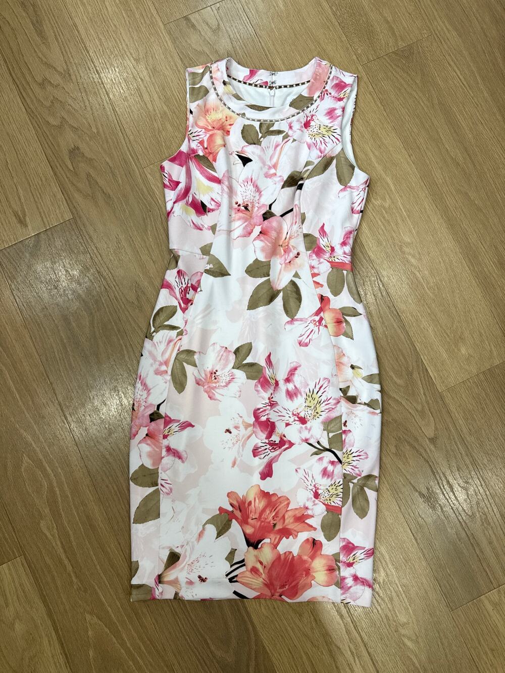 Calvin Klein Printed Faux Pearl Trim Floral Sleeveless Sheath Dress Size 6